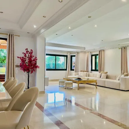 Premium By Better Bookings Marbella