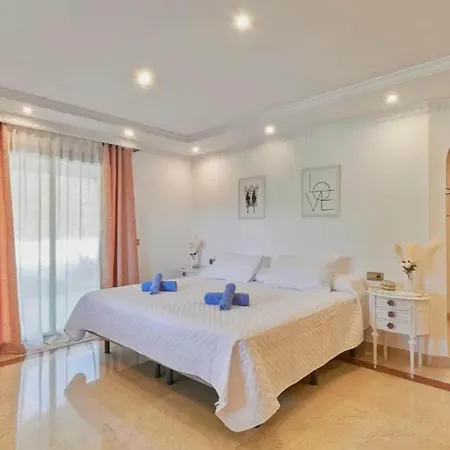 Premium By Better Bookings Marbella
