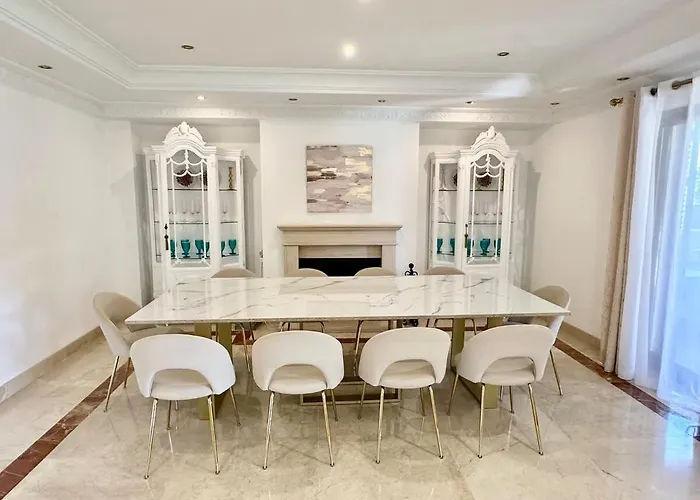 Premium By Better Bookings * Marbella