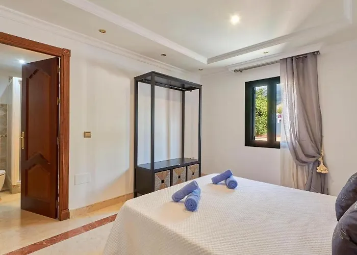 Premium By Better Bookings * Marbella